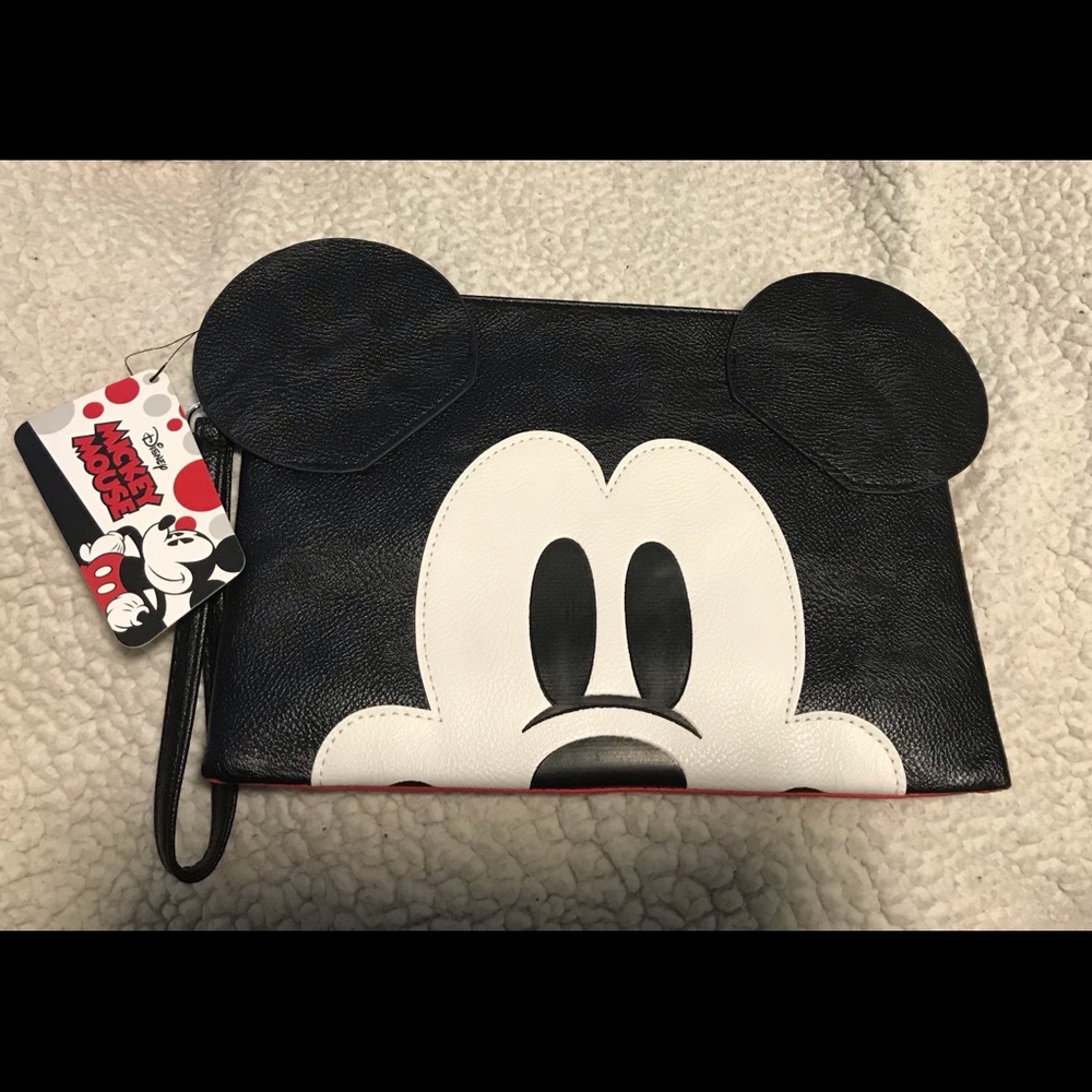 Loungefly Mickey Mouse wristlet Purse